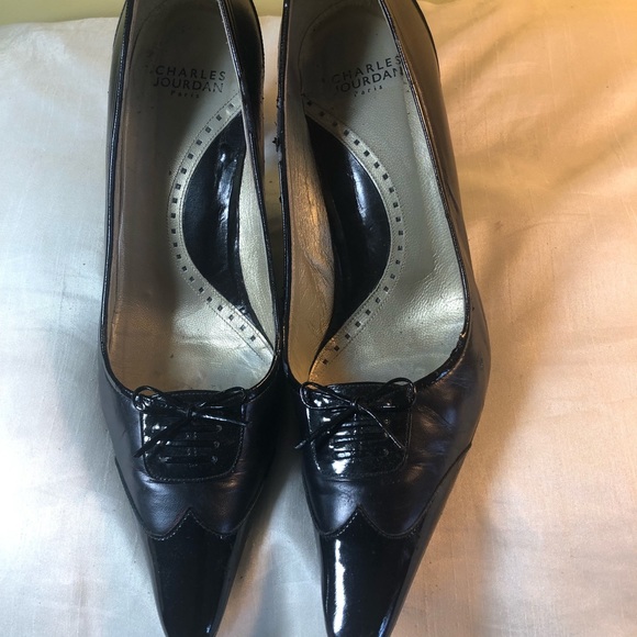 Shoes - Picture 1 of 7